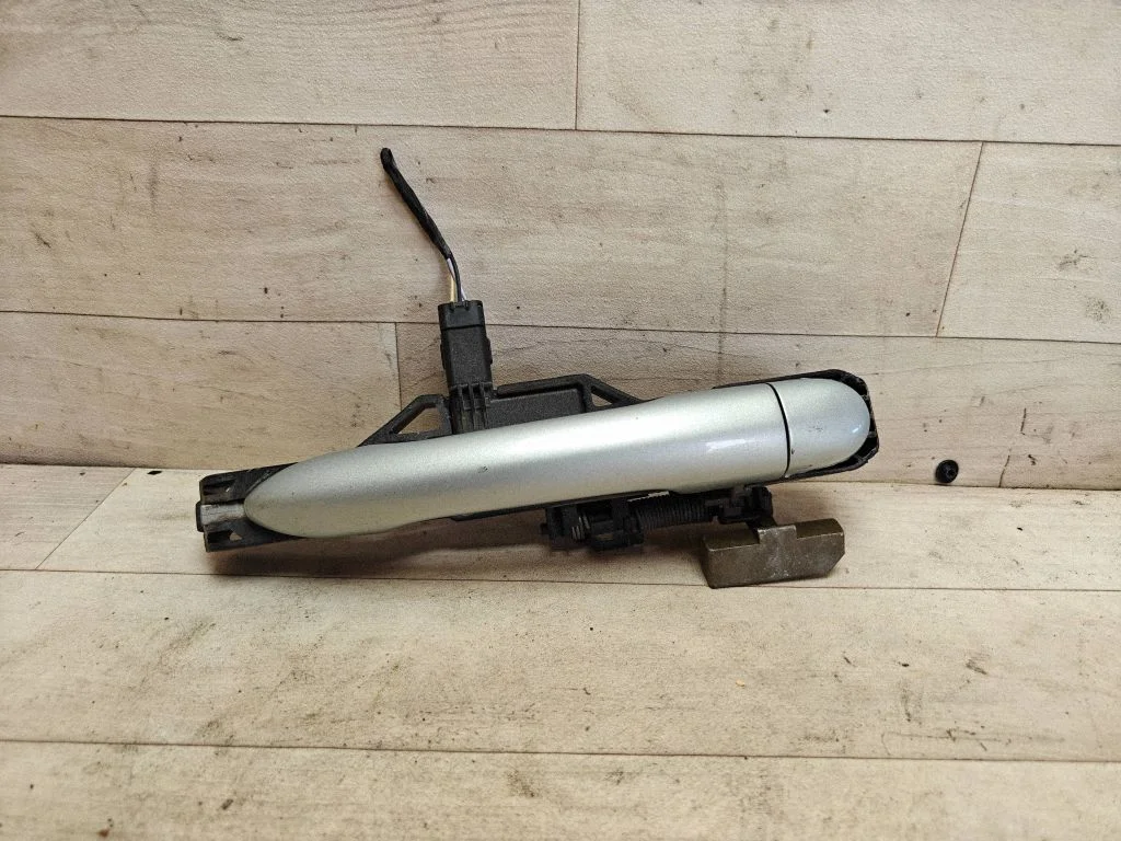 Front door exterior handle 8200008431