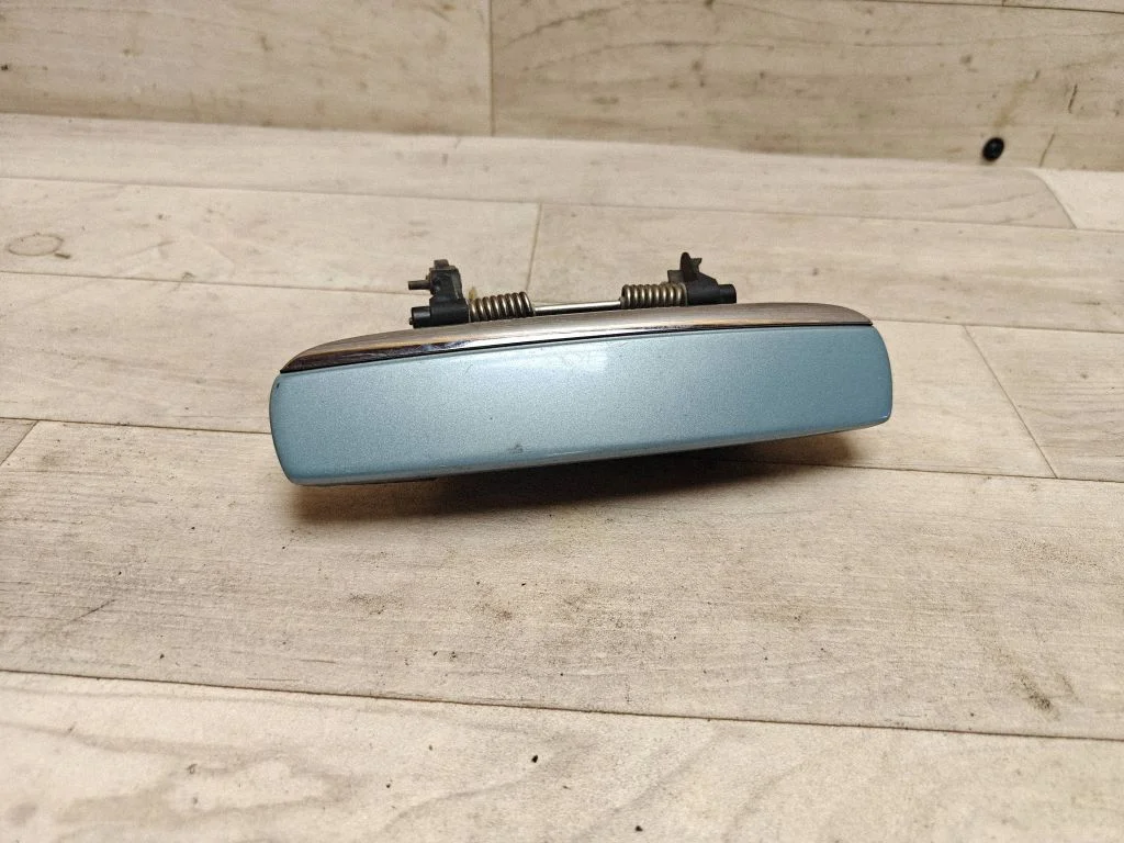 Front door exterior handle 4F0837208