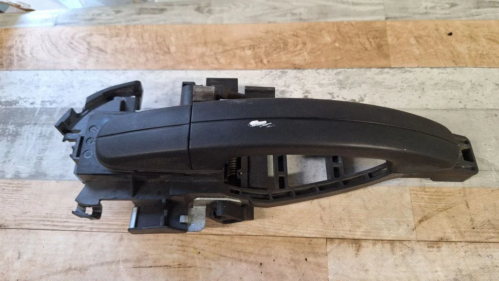 Front door exterior handle BK21V224A37AD