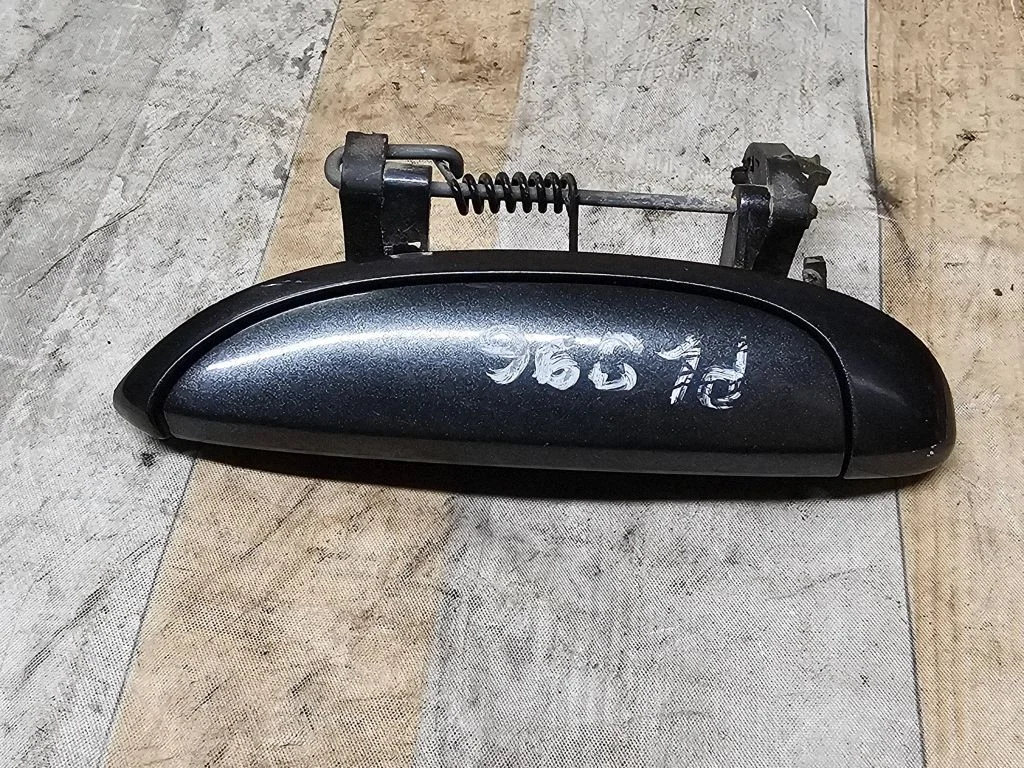 Front door exterior handle – Renault Scenic I (1996-2003)