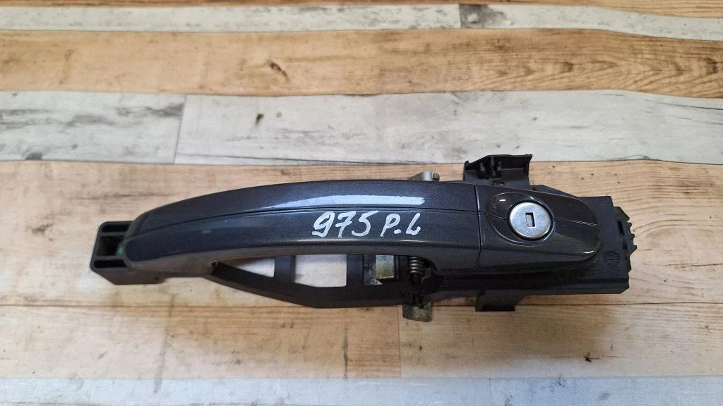Front door exterior handle AM51R224A37BA