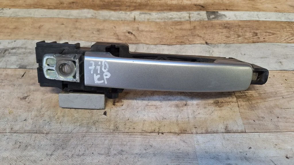 Front door exterior handle 80611EB300
