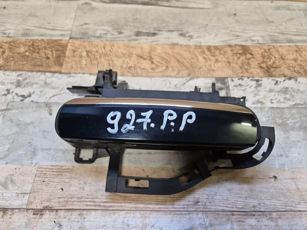 Front door exterior handle 4F0837886
