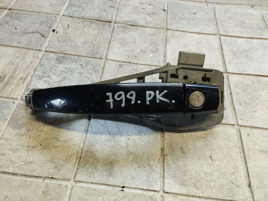 Esiukse välimine käepide – Opel Vectra C (2002-2005)