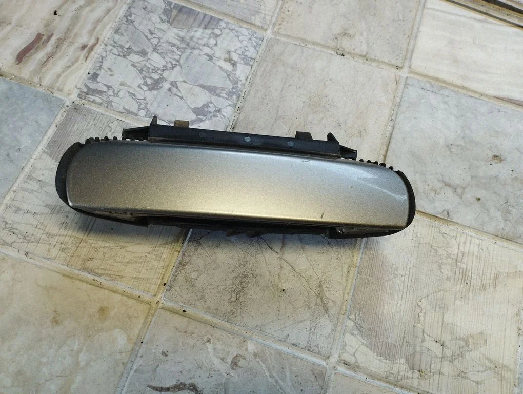 Front door exterior handle 8B0839885