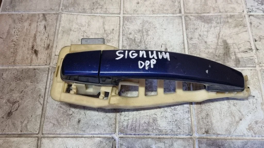 Esiukse välimine käepide – Opel Signum (2003-2008)