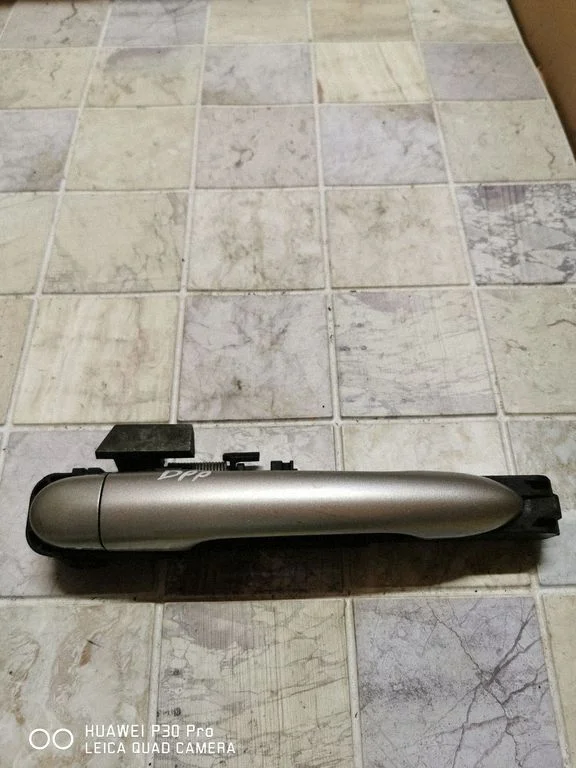 Front door exterior handle 80610AV600