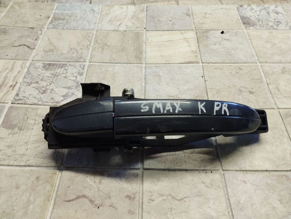Front door exterior handle U224A37B