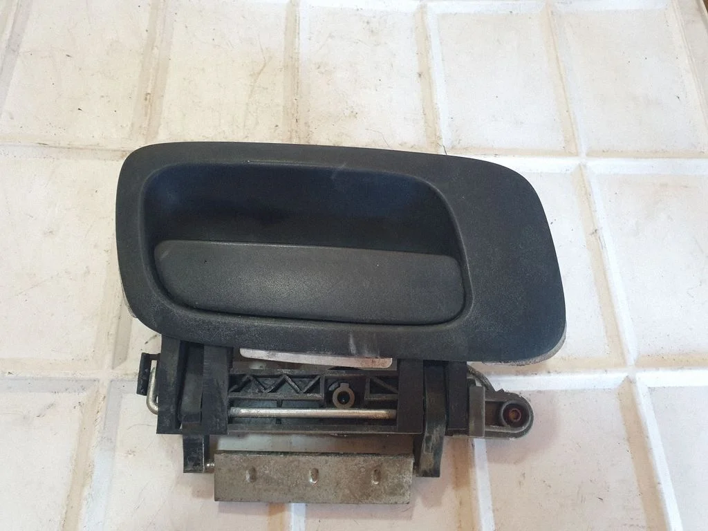 Front door exterior handle – Opel Zafira A (1999-2005)
