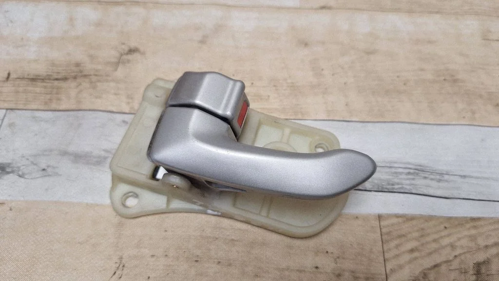Front door interior handle 2500071200