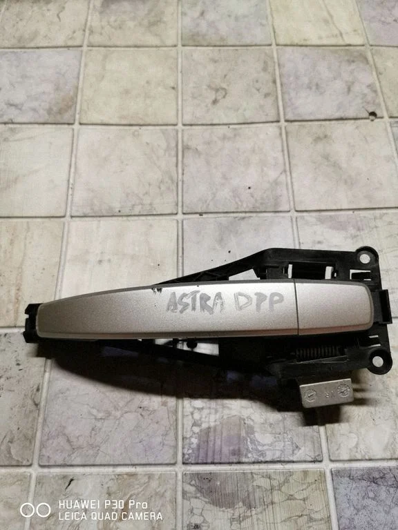 Ārējais atvēršanas rokturis – Opel Astra H (2004-2012)
