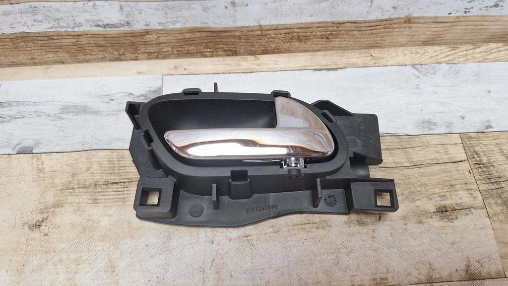 Front door interior handle – Citroen C4 I (2004-2010)