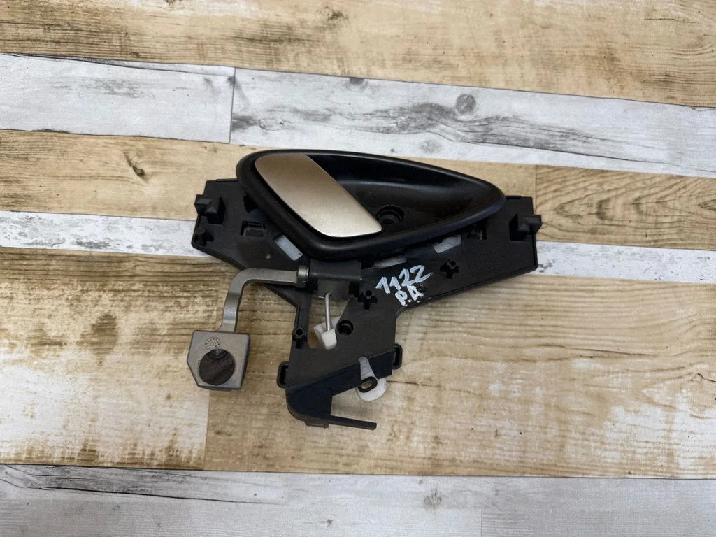 Front door interior handle – Citroen C5 (2001-2004)