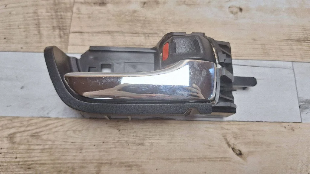 Front door interior handle 6920547020