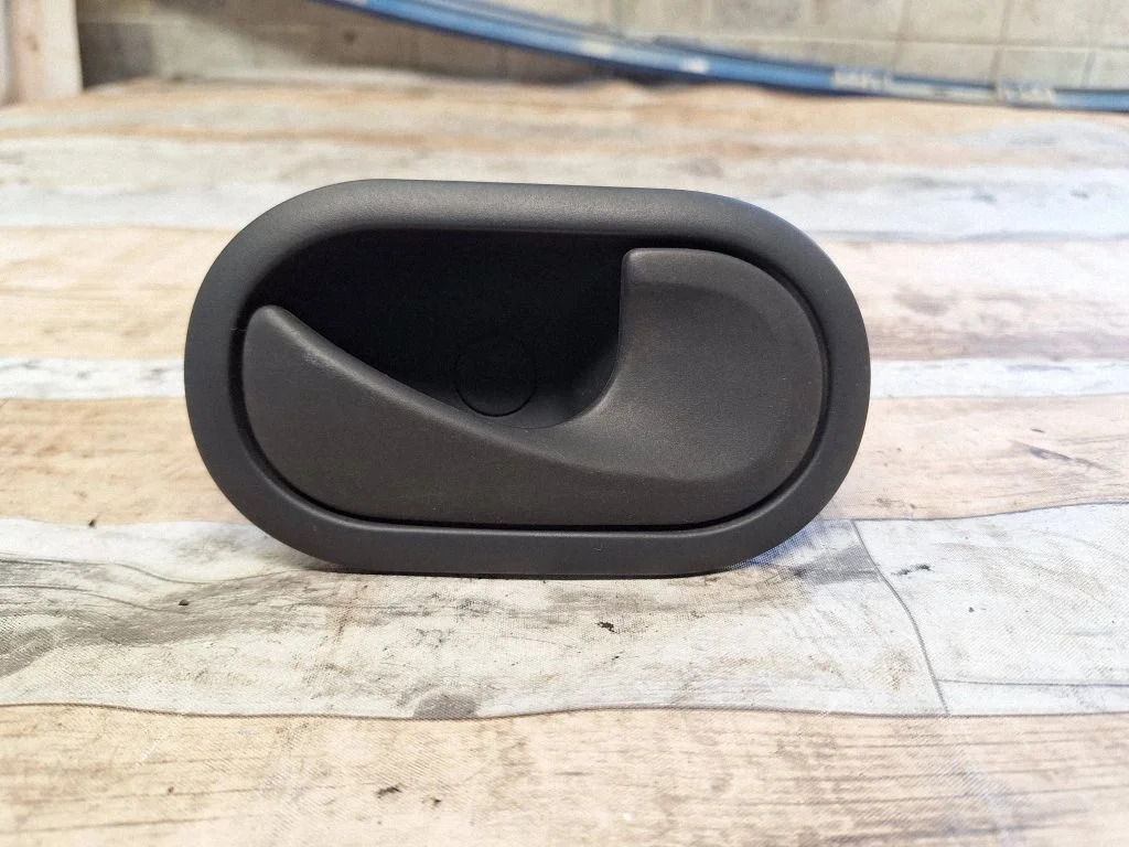 Front door interior handle 3D18248