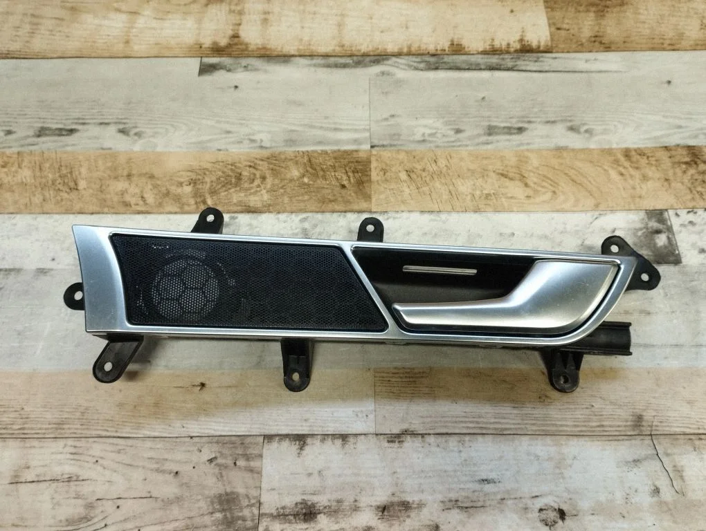 Front door interior handle 4F0837020B
