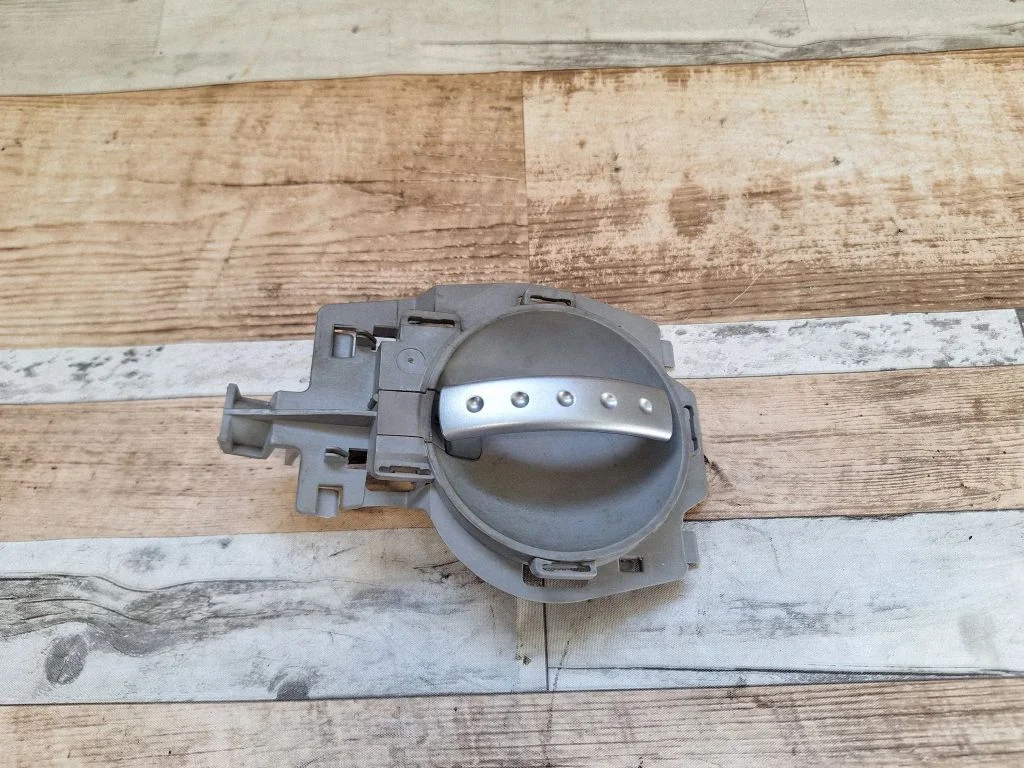 Front door interior handle 9647164577