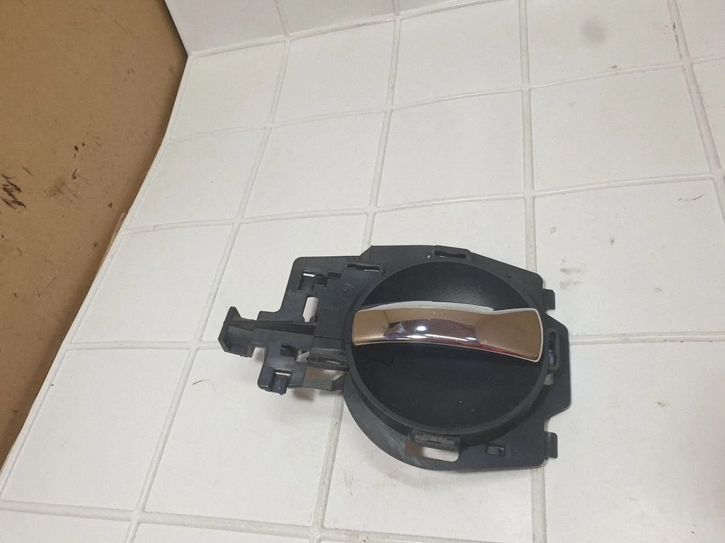 Front door interior handle 9680637477