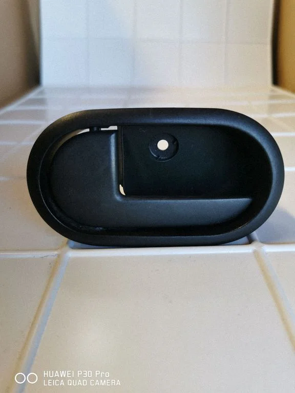 Front door interior handle 2S61A22601