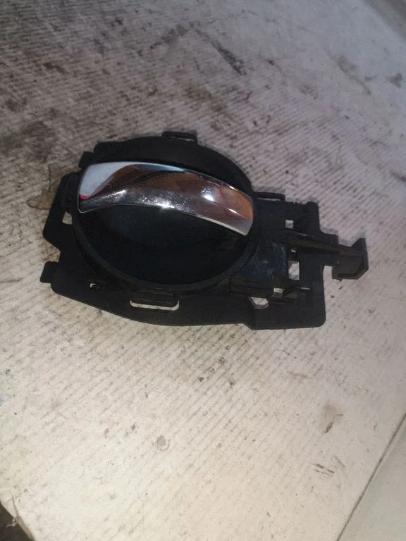 Iekšējais atvēršanas rokturis 9680637477