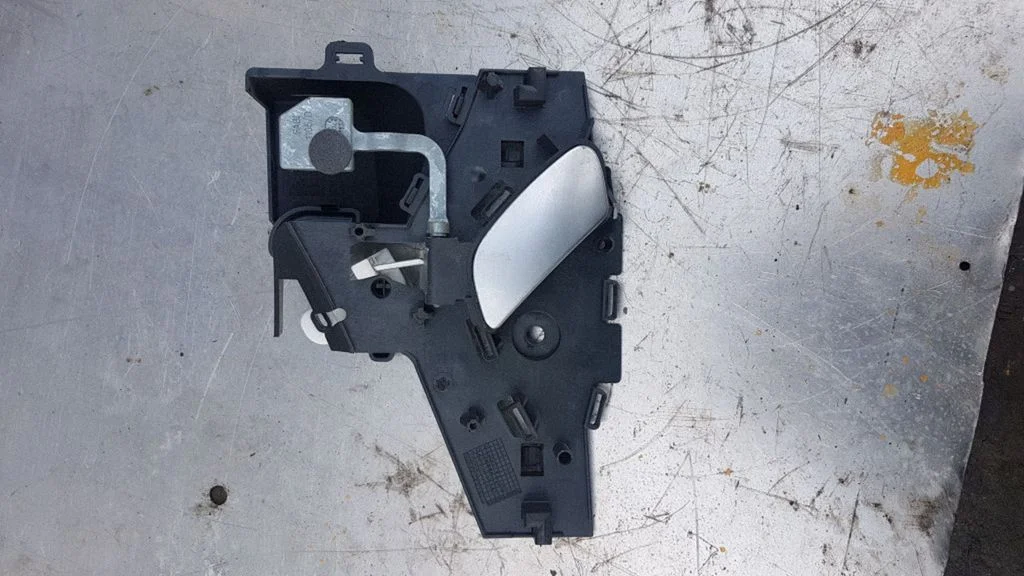 Front door interior handle – Citroen C5 (2005-2008)
