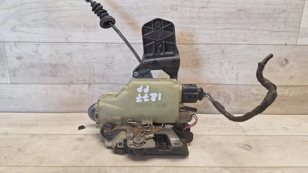 Front door lock 3B1837016BH