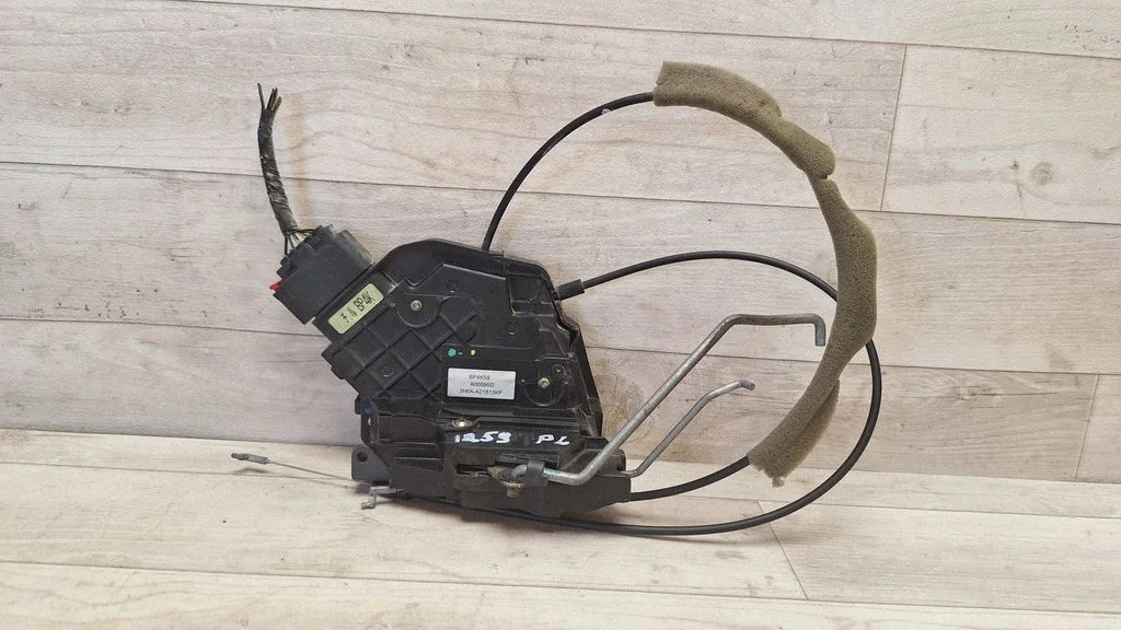 Front door lock 3N6AA21813KP