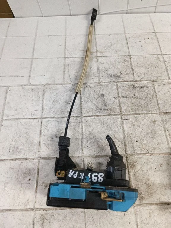 Front door lock 8650544
