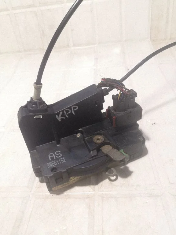 Front door lock 90561151