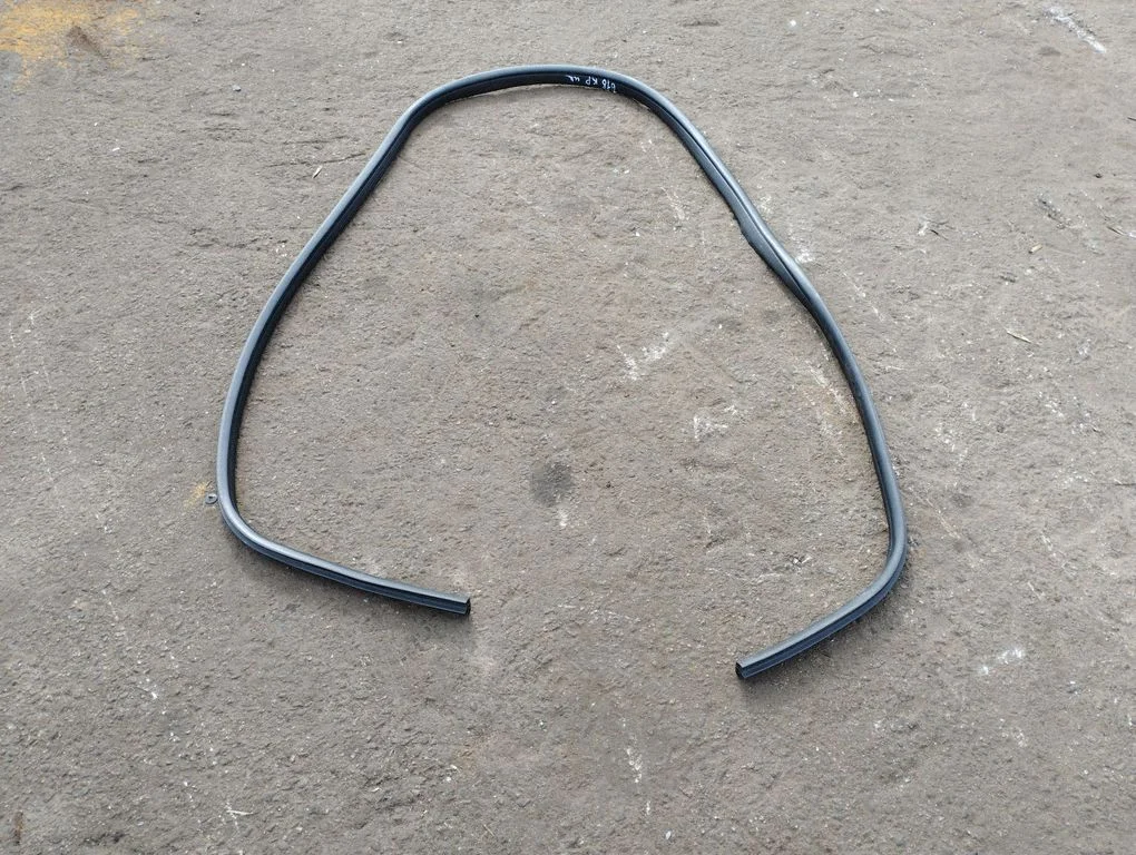 Esiukse tihend (kere pool) – Ford Mondeo MK IV (2007-2014)
