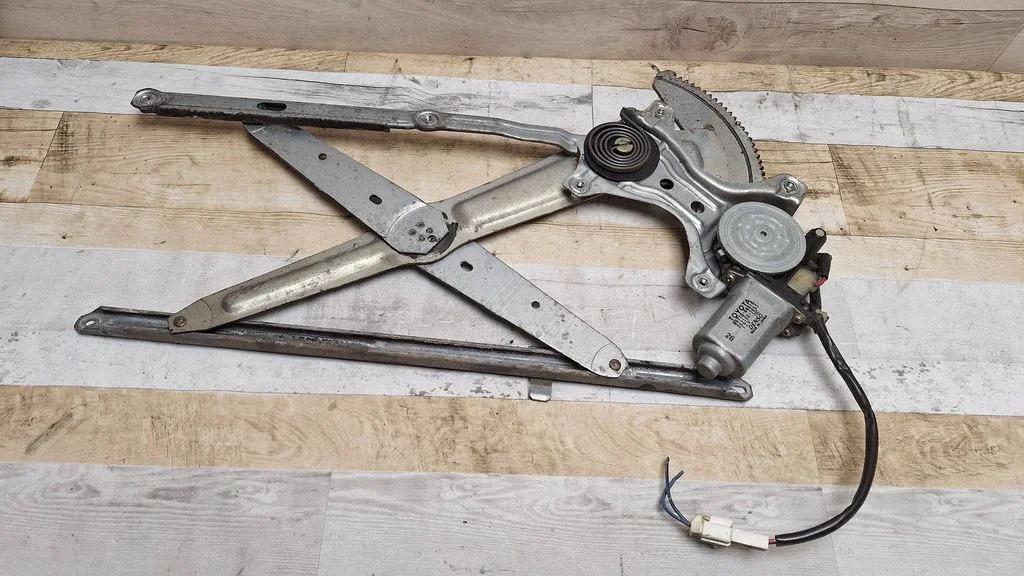 Front door window regulator with motor 8571044010