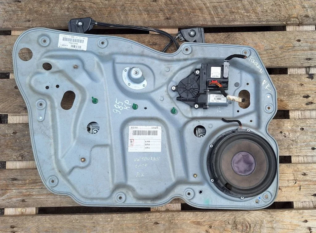 Front door window regulator with motor 1T2837729AE