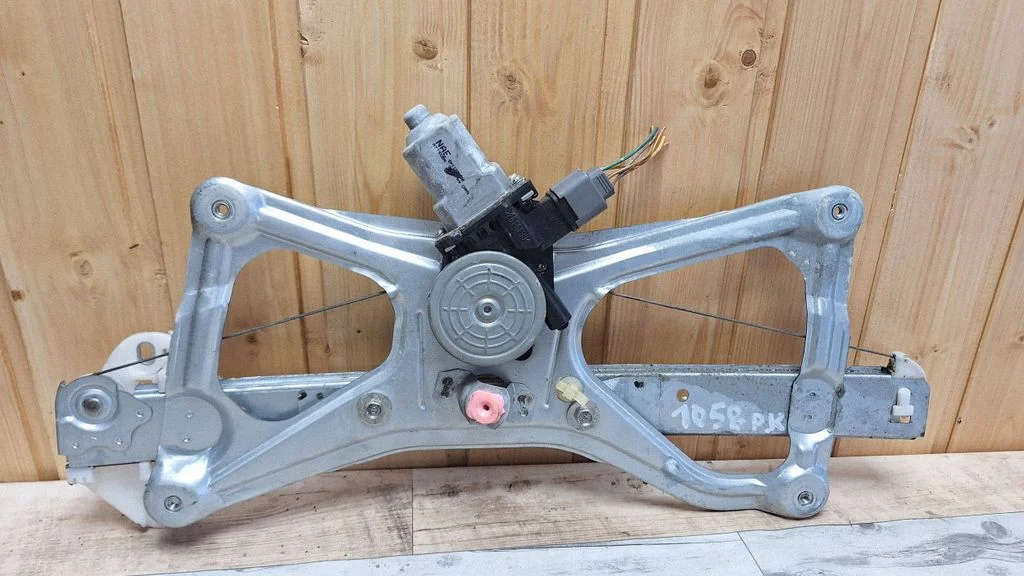 Front door window regulator with motor – front left