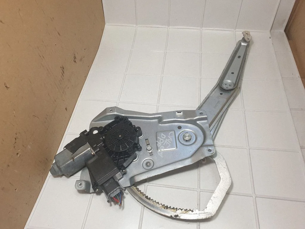 Front door window regulator with motor 09174454