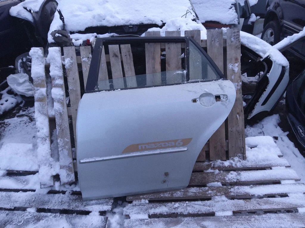 Rear door