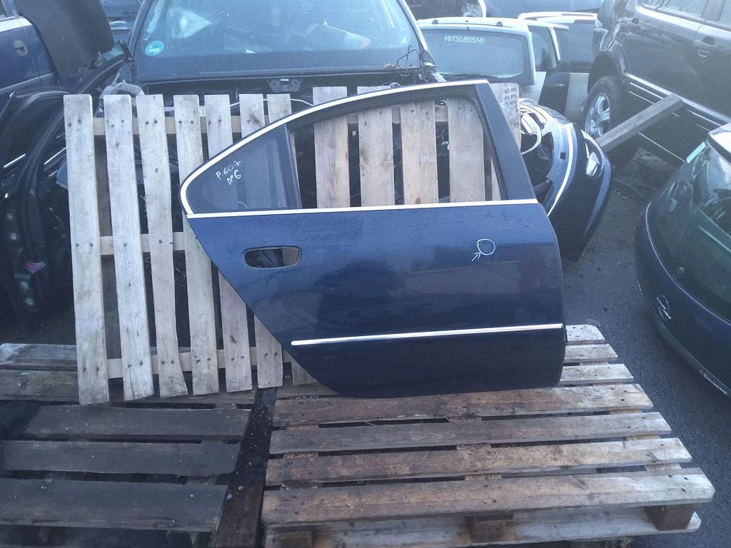 Rear door