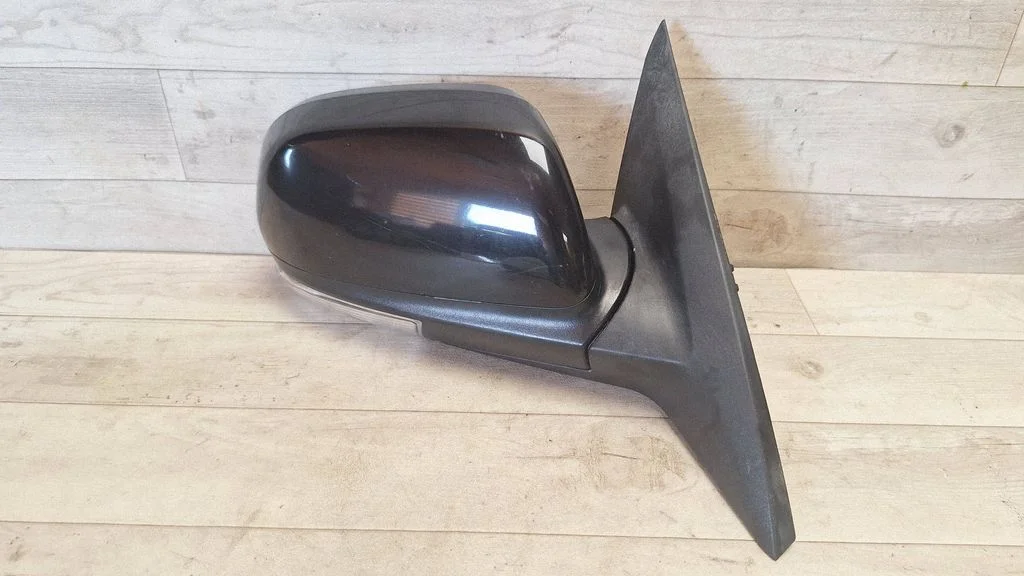 Front door electric wing mirror E4012513