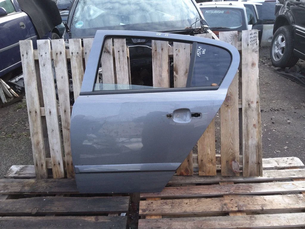 Rear door