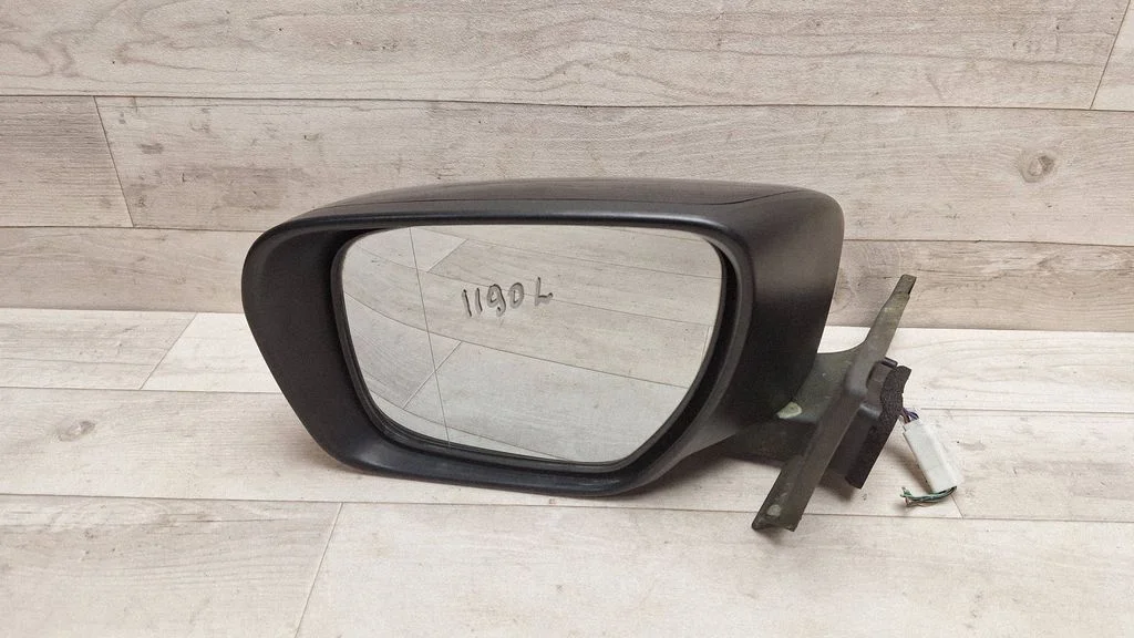 Front door electric wing mirror E4012284