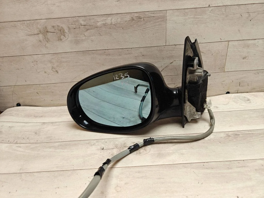 Front door electric wing mirror E3021041