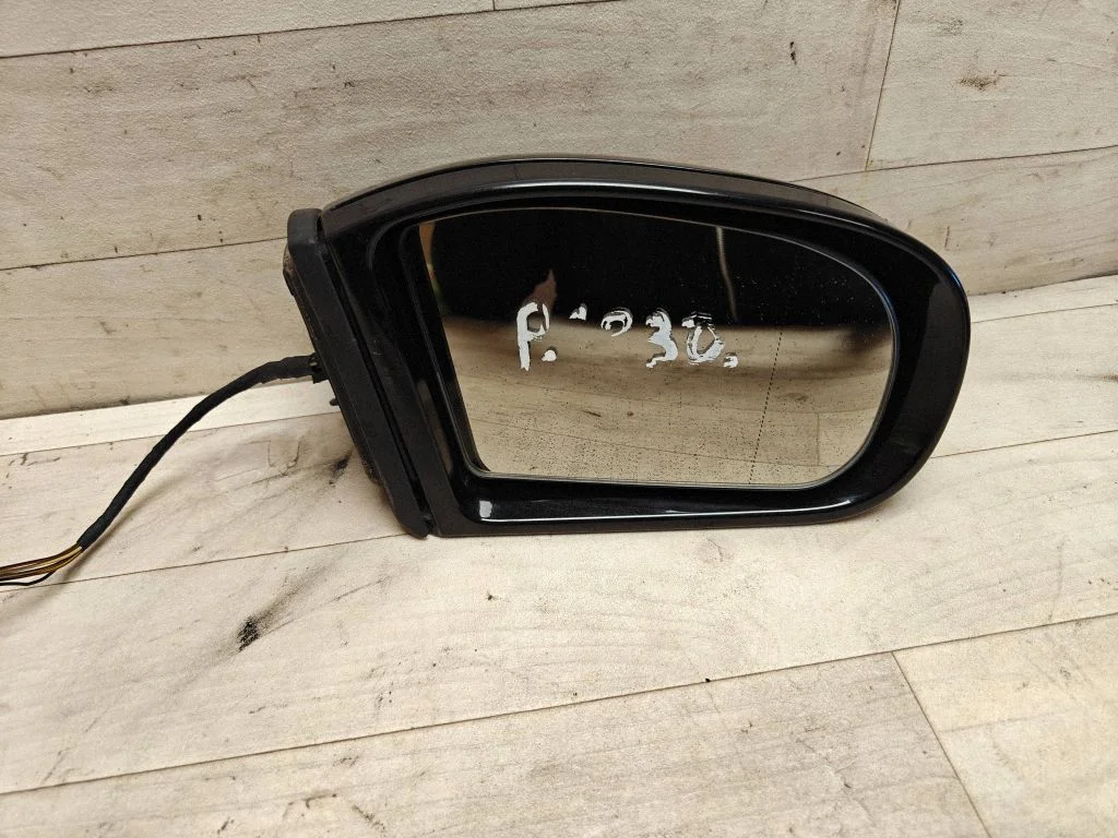 Front door electric wing mirror – Mercedes-Benz C-Class W203 (2000-2007)