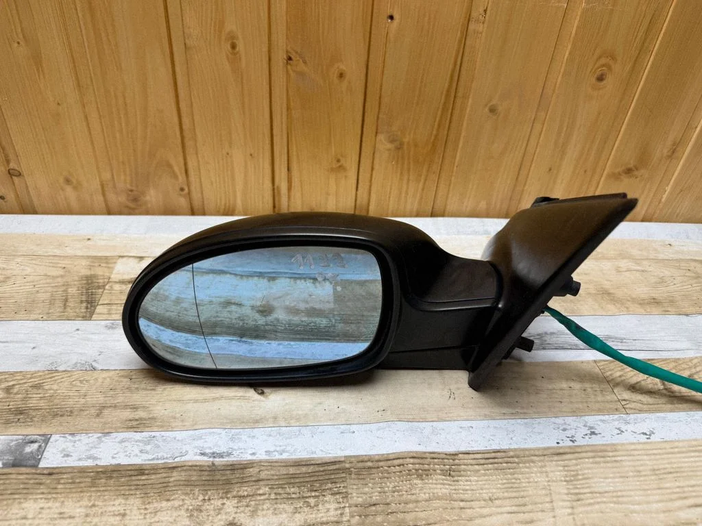 Front door electric wing mirror E2019013
