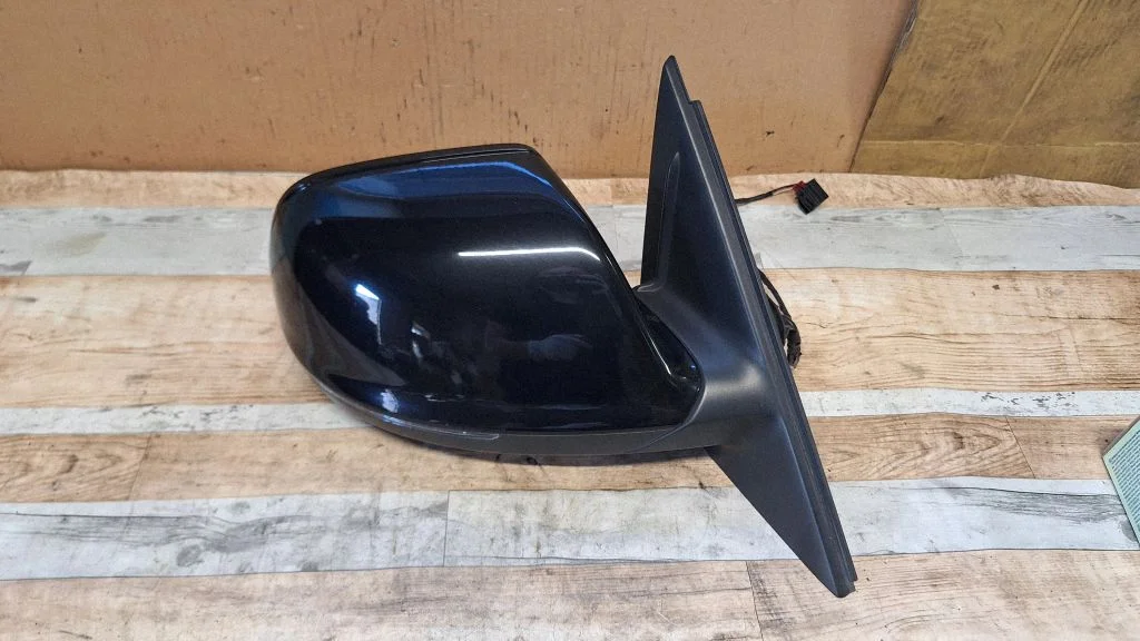 Front door electric wing mirror 8R1857410