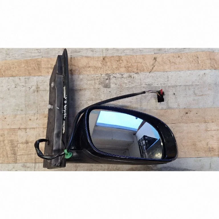 Front door electric wing mirror E1010744
