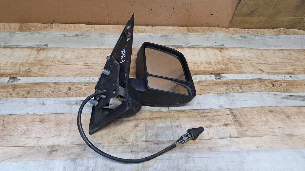 Front door electric wing mirror 011022