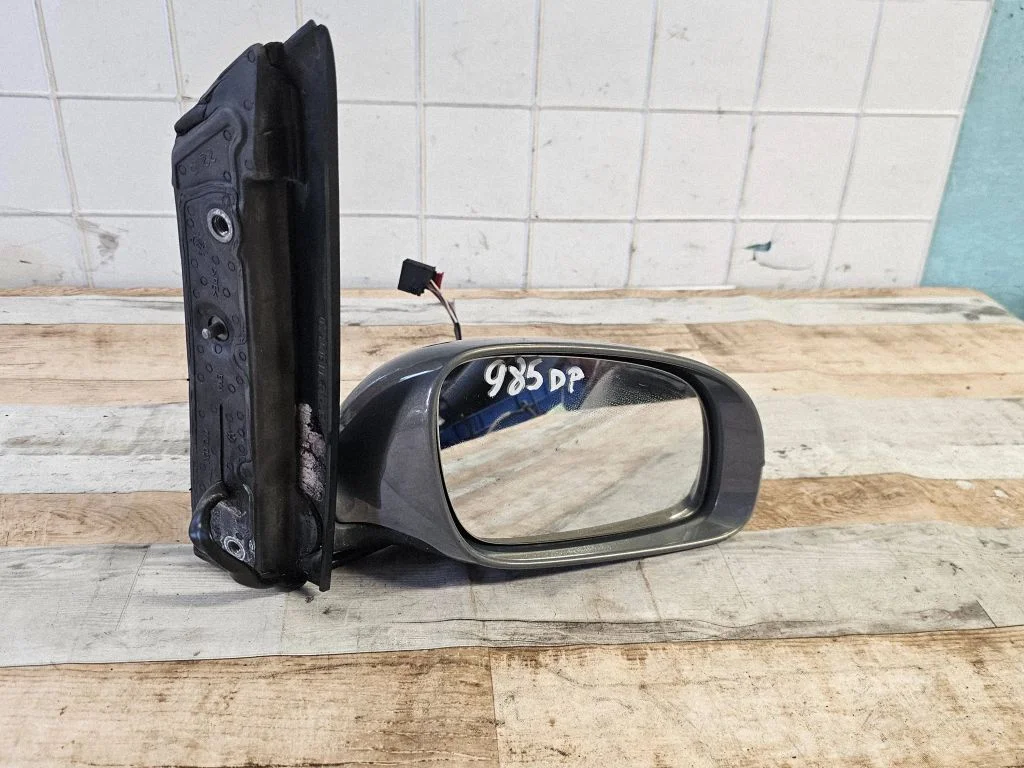 Front door electric wing mirror 1T0857934