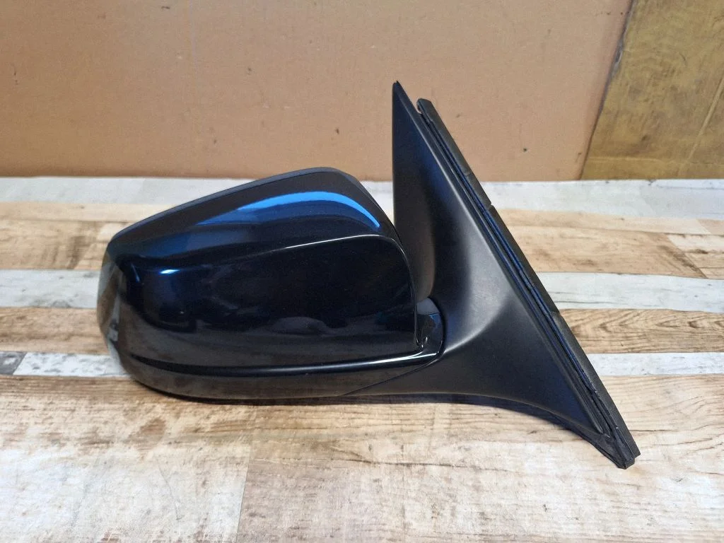 Front door electric wing mirror 021016