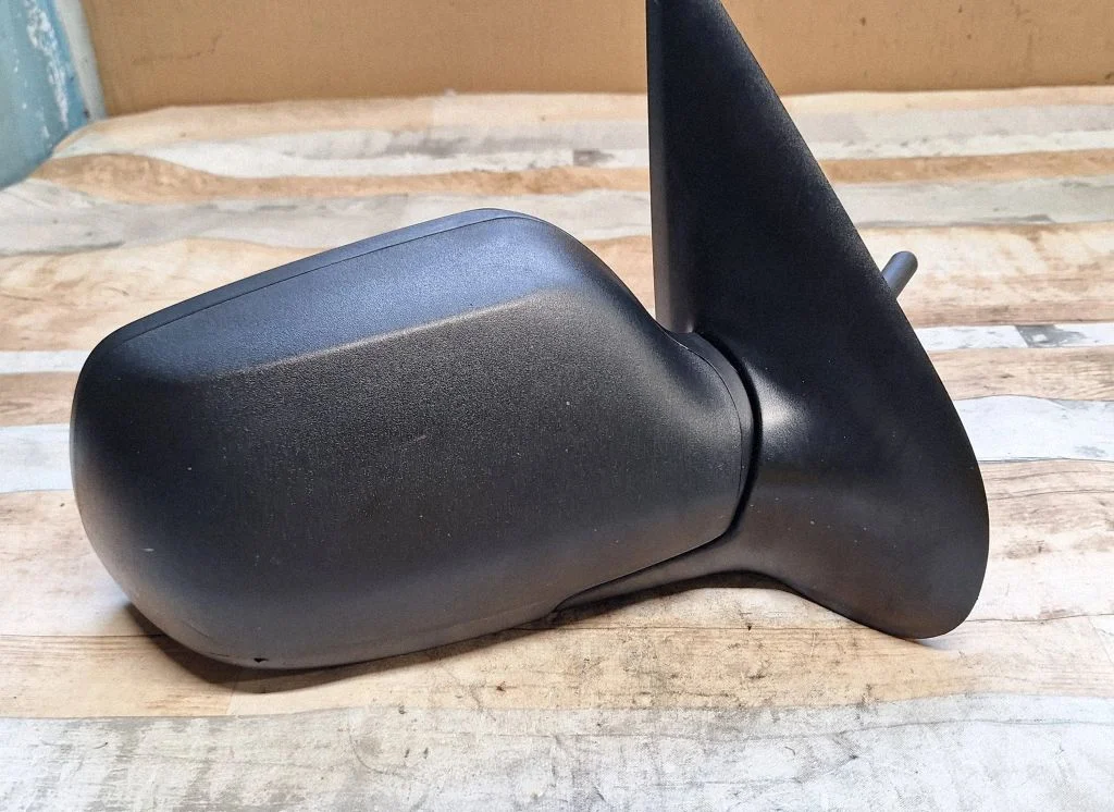 Front door electric wing mirror E9024202