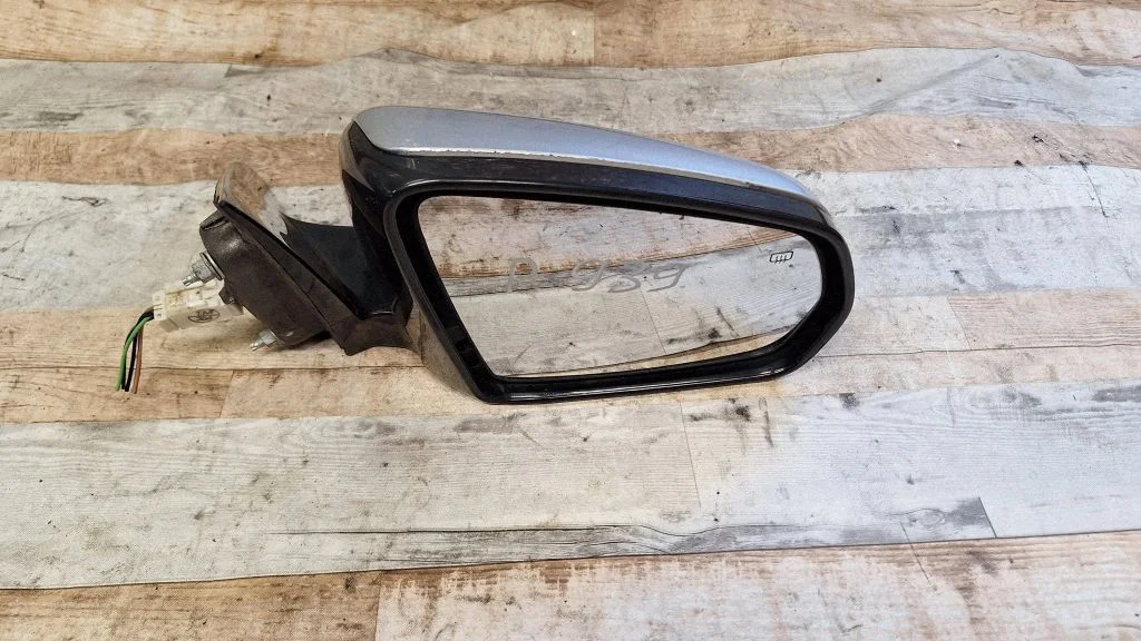 Front door electric wing mirror – Chrysler Sebring (ST-22 - JR) (2000-2007)