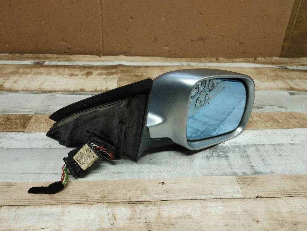 Front door electric wing mirror 012319